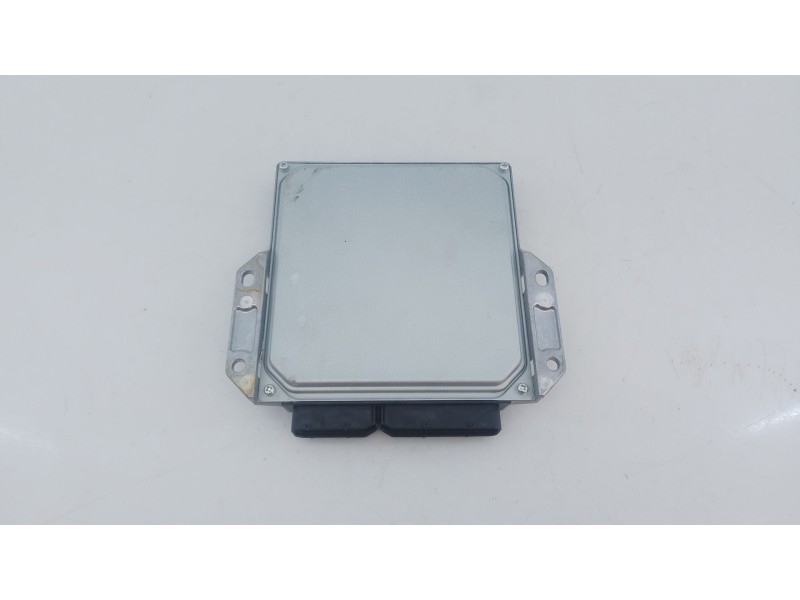 Recambio de centralita motor uce para mitsubishi montero (v80/v90) 3.2 di-d intense (3-ptas.) referencia OEM IAM 275800685  