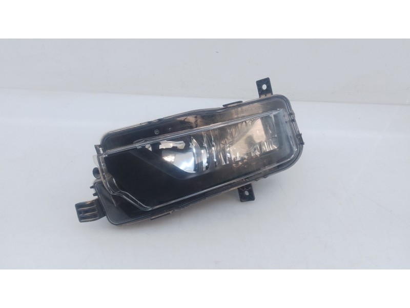 Recambio de faro antiniebla izquierdo para volkswagen crafter caja/chasis (sz_) 2.0 tdi rwd referencia OEM IAM   