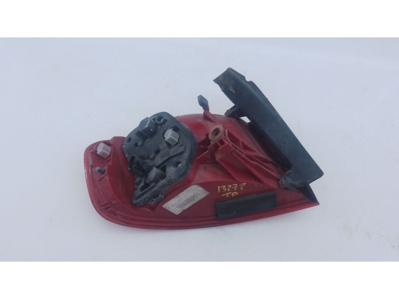 Recambio de piloto trasero derecho para audi a4 b8 (8k2) 2.0 tdi referencia OEM IAM   