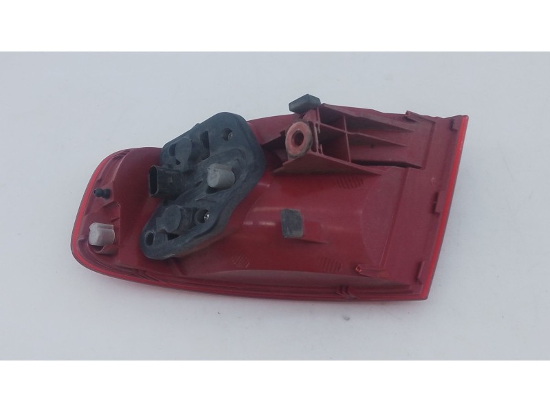 Recambio de piloto trasero izquierdo para audi a4 b8 (8k2) 2.0 tdi referencia OEM IAM   