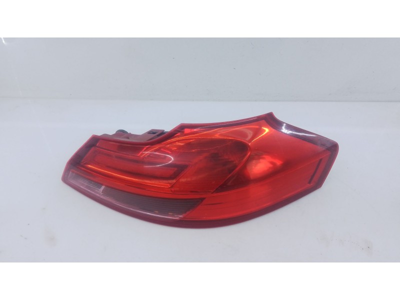 Recambio de piloto trasero derecho para opel insignia sports tourer selective referencia OEM IAM   