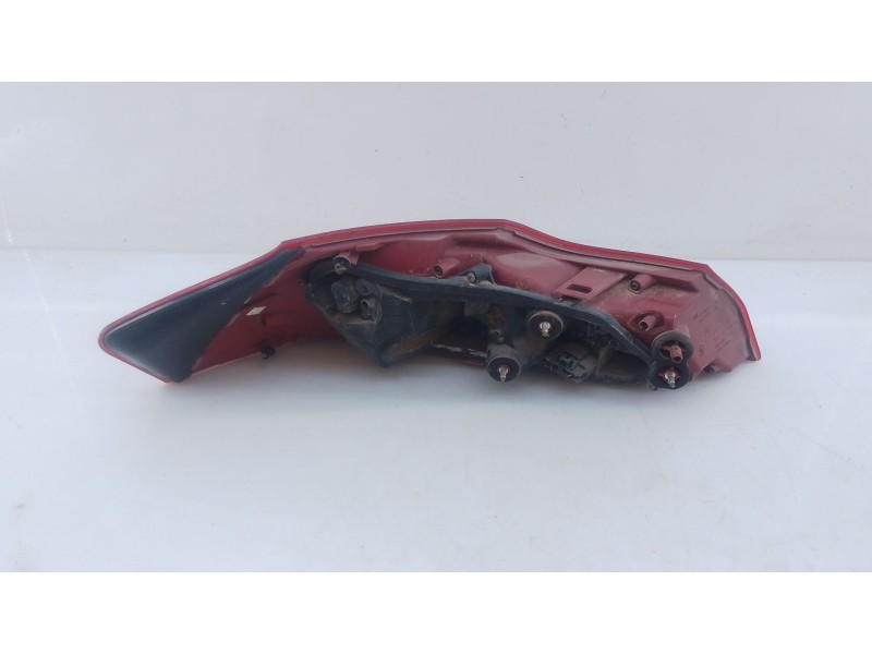 Recambio de piloto trasero derecho para opel insignia sports tourer selective referencia OEM IAM   