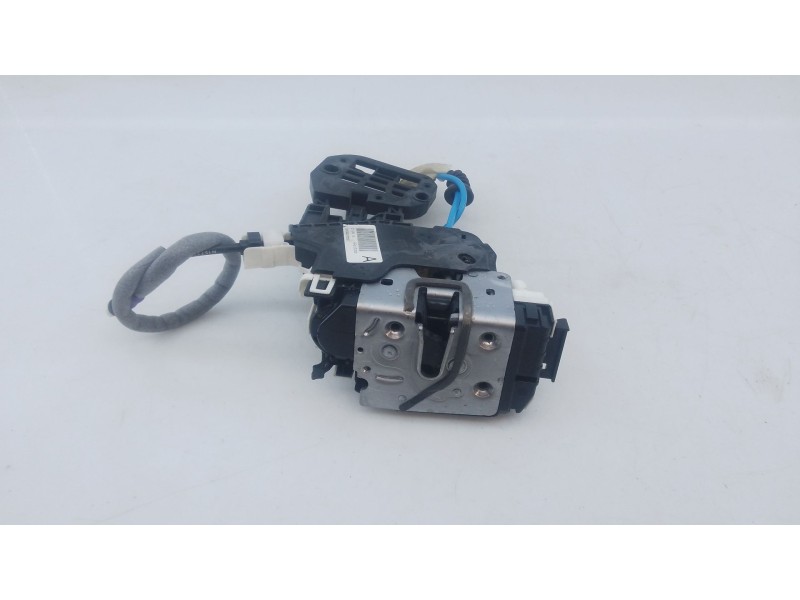 Recambio de cerradura puerta delantera derecha para mercedes-benz clase a (w176) a 200 cdi / d (176.008) referencia OEM IAM   