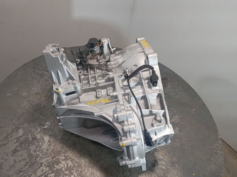 Recambio de caja cambios para kia carens iv 1.7 crdi referencia OEM IAM WHW6  