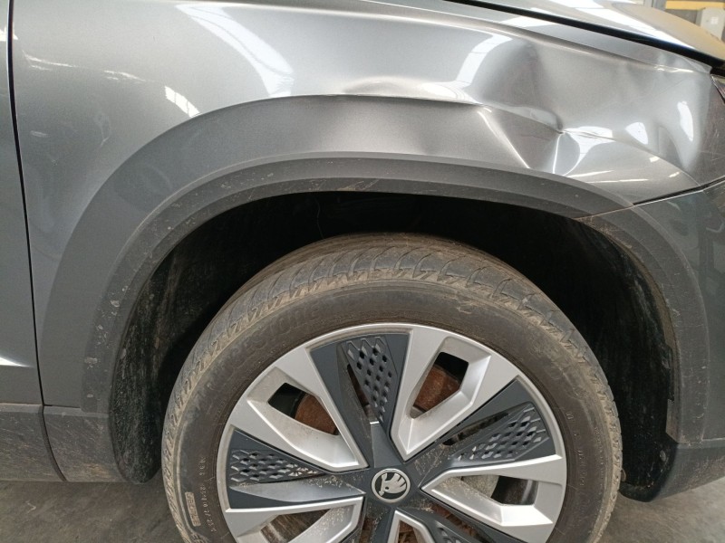 Recambio de aletin delantero derecho para skoda karoq (nu7, nd7) 1.5 tsi referencia OEM IAM   