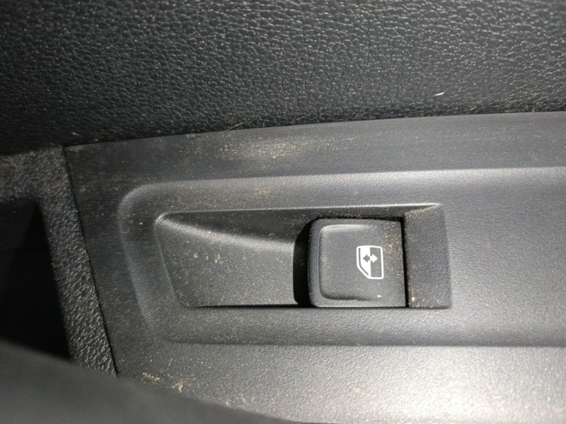 Recambio de mando elevalunas delantero derecho para skoda karoq (nu7, nd7) 1.5 tsi referencia OEM IAM   