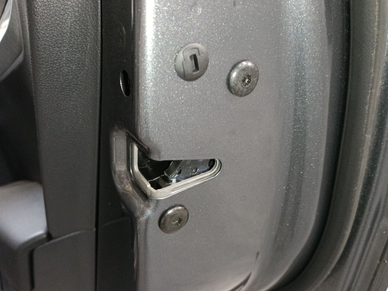 Recambio de cerradura puerta trasera derecha para skoda karoq (nu7, nd7) 1.5 tsi referencia OEM IAM   