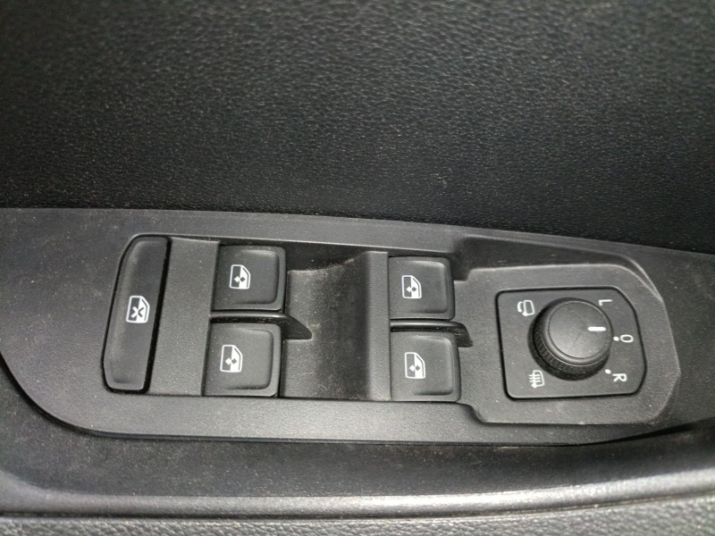 Recambio de mando elevalunas delantero izquierdo para skoda karoq (nu7, nd7) 1.5 tsi referencia OEM IAM   
