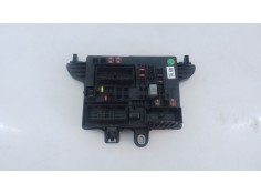 CAJA RELES / FUSIBLES 13277318 17082426609 E2-B6-19-1