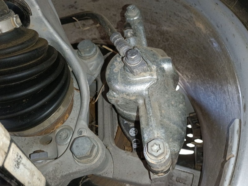 Recambio de pinza freno delantera izquierda para skoda karoq (nu7, nd7) 1.5 tsi referencia OEM IAM   