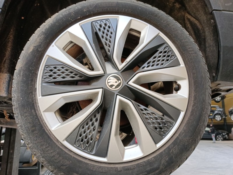 Recambio de llanta sin neumatico para skoda karoq (nu7, nd7) 1.5 tsi referencia OEM IAM 18 PULGADAS  