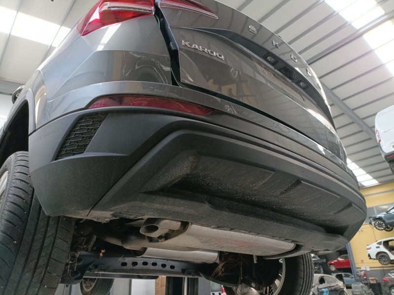 Recambio de paragolpes trasero para skoda karoq (nu7, nd7) 1.5 tsi referencia OEM IAM   
