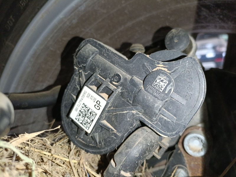 Recambio de pinza freno trasera derecha para skoda karoq (nu7, nd7) 1.5 tsi referencia OEM IAM 5Q0615406GP  