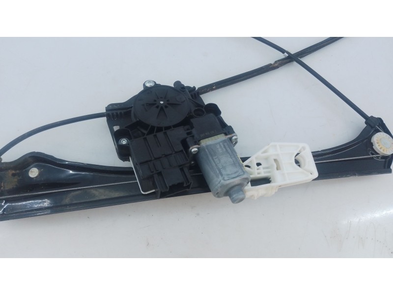 Recambio de elevalunas delantero derecho para skoda fabia iv (pj3) 1.0 tsi referencia OEM IAM   