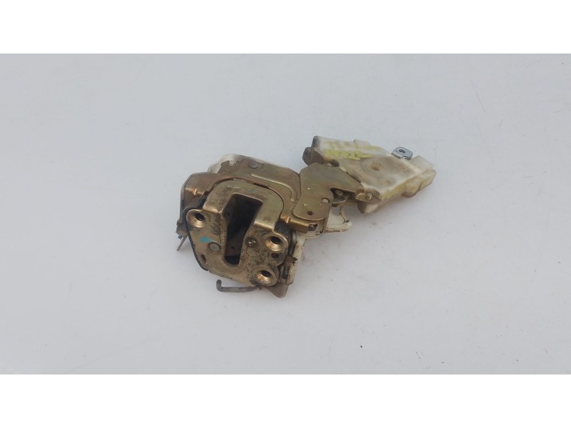 Recambio de cerradura maletero / porton para nissan terrano ii (r20) 2.7 tdi 4wd referencia OEM IAM   