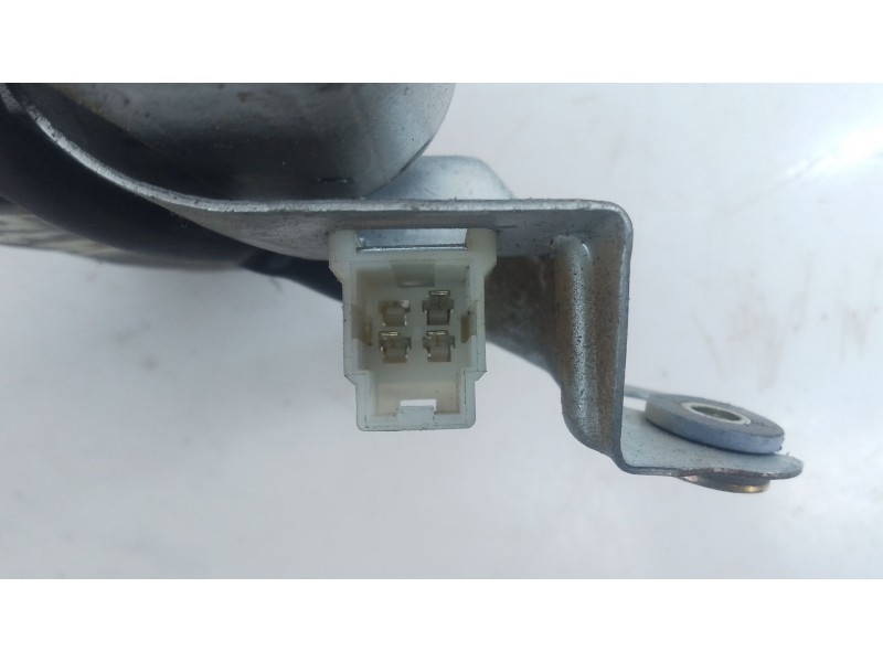 Recambio de motor limpia trasero para nissan terrano ii (r20) 2.7 tdi 4wd referencia OEM IAM 287000X000 0390201561 