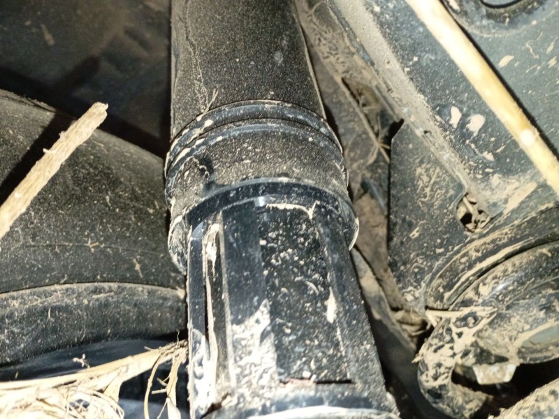 Recambio de amortiguador trasero izquierdo para ford kuga iii (dfk) 2.5 duratec plug-in-hybrid referencia OEM IAM   