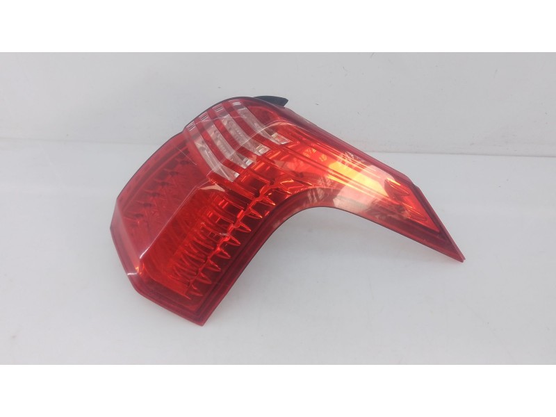 Recambio de piloto trasero derecho para peugeot 5008 (0u_, 0e_) 2.0 hdi 150 / bluehdi 150 referencia OEM IAM   