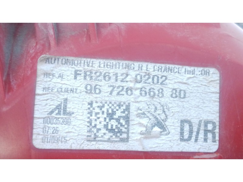 Recambio de piloto trasero derecho para peugeot 5008 (0u_, 0e_) 2.0 hdi 150 / bluehdi 150 referencia OEM IAM   