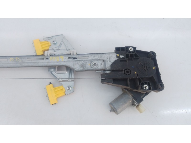 Recambio de elevalunas delantero derecho para suzuki vitara 1.6 ddis gle 4x4 referencia OEM IAM   