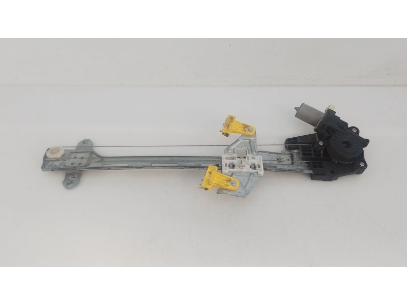 Recambio de elevalunas delantero derecho para suzuki vitara 1.6 ddis gle 4x4 referencia OEM IAM   