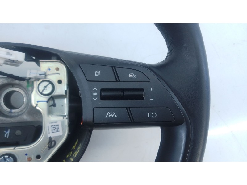 Recambio de volante para hyundai i20 iii (bc3, bi3) 1.0 t-gdi referencia OEM IAM   