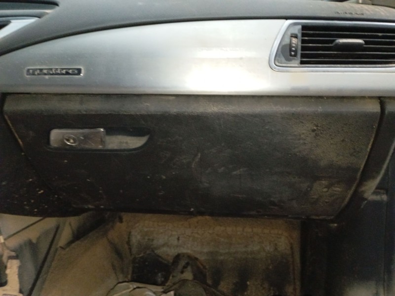 Recambio de guantera para audi a7 sportback (4ga, 4gf) 3.0 tdi quattro referencia OEM IAM   