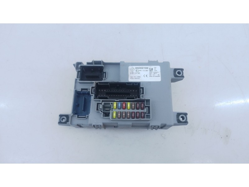 Recambio de caja reles / fusibles para fiat doblo ii cargo (263) referencia OEM IAM   