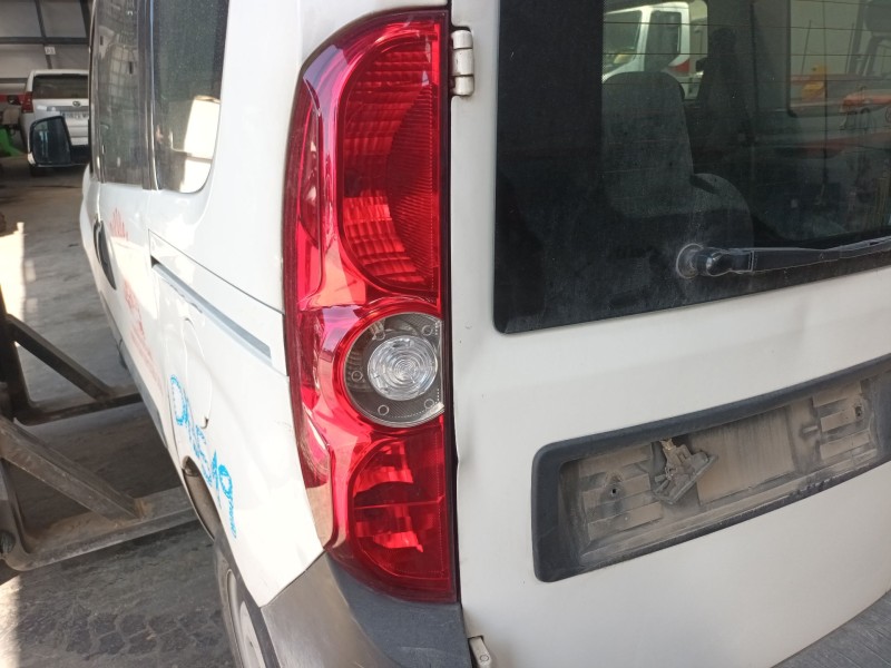 Recambio de piloto trasero izquierdo para fiat doblo monospace (119_, 223_) 1.3 jtd 16v referencia OEM IAM   