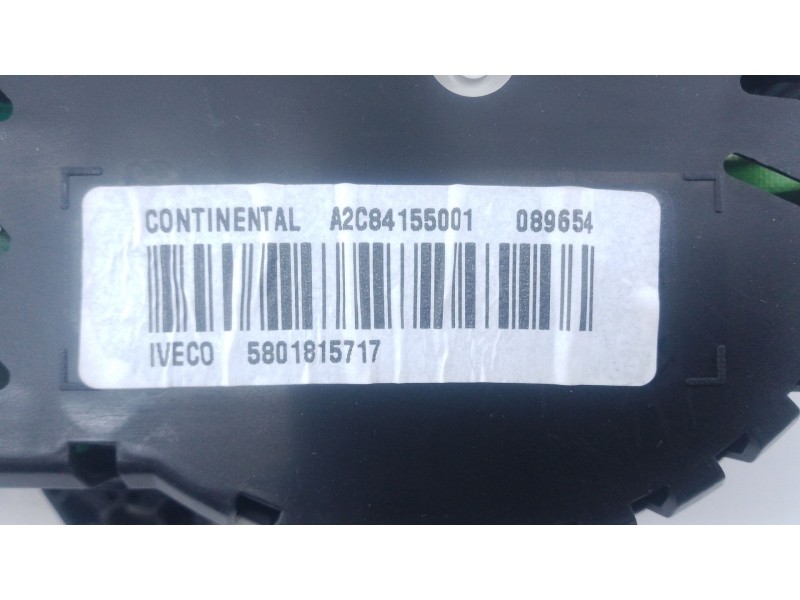 Recambio de cuadro instrumentos para iveco daily vi caja/chasis 33s13, 35s13, 35c13 referencia OEM IAM 5801815717  