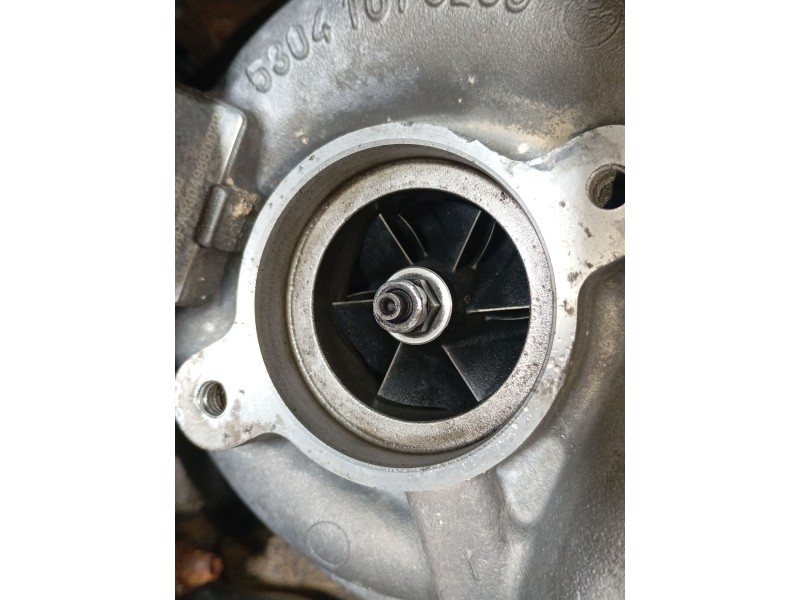 Recambio de motor completo para volkswagen multivan t5 (7hm, 7hn, 7hf, 7ef, 7em, 7en) 2.5 tdi referencia OEM IAM AXD  M1-A1-54