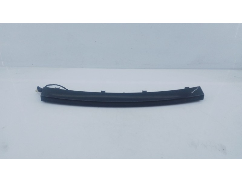 Recambio de luz central de freno para jaguar f-pace (x761) 3.0 sdv6 awd referencia OEM IAM   