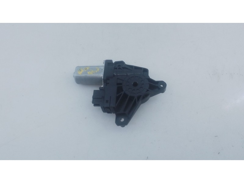 Recambio de motor elevalunas trasero derecho para mercedes-benz clase a (w176) a 200 cdi / d (176.008) referencia OEM IAM   