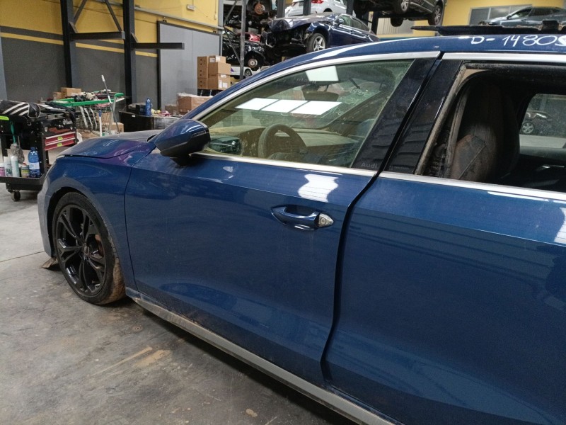 Recambio de puerta delantera izquierda para audi a3 sportback (8ya, 8yf) 35 tdi referencia OEM IAM   