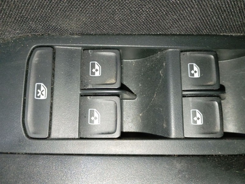 Recambio de mando elevalunas delantero izquierdo para skoda kamiq (nw4) 1.0 tsi referencia OEM IAM   