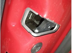 CERRADURA PUERTA TRASERA DERECHA 