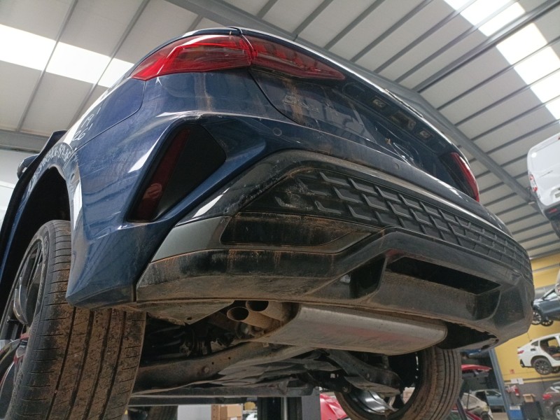 Recambio de paragolpes trasero para audi a3 sportback (8ya, 8yf) 35 tdi referencia OEM IAM   