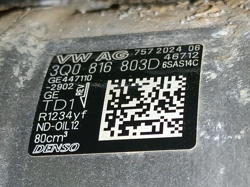 Recambio de compresor aire acondicionado para audi a3 sportback (8ya, 8yf) 35 tdi referencia OEM IAM   