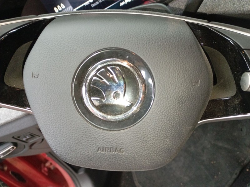 Recambio de kit airbag para skoda kamiq (nw4) 1.0 tsi referencia OEM IAM   