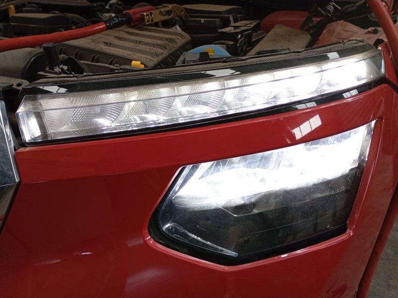 Recambio de faro izquierdo xenon para skoda kamiq (nw4) 1.0 tsi referencia OEM IAM 655941015B  