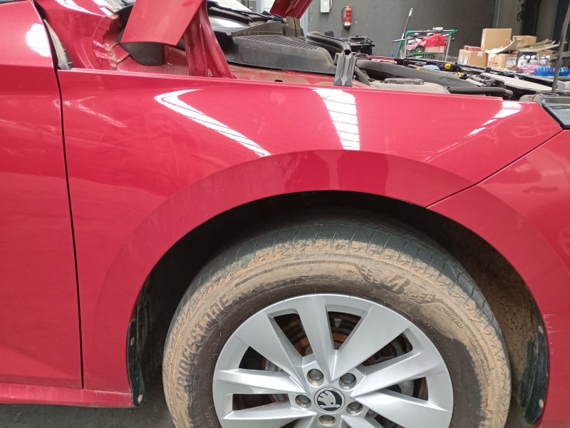 Recambio de aleta delantera derecha para skoda kamiq (nw4) 1.0 tsi referencia OEM IAM   