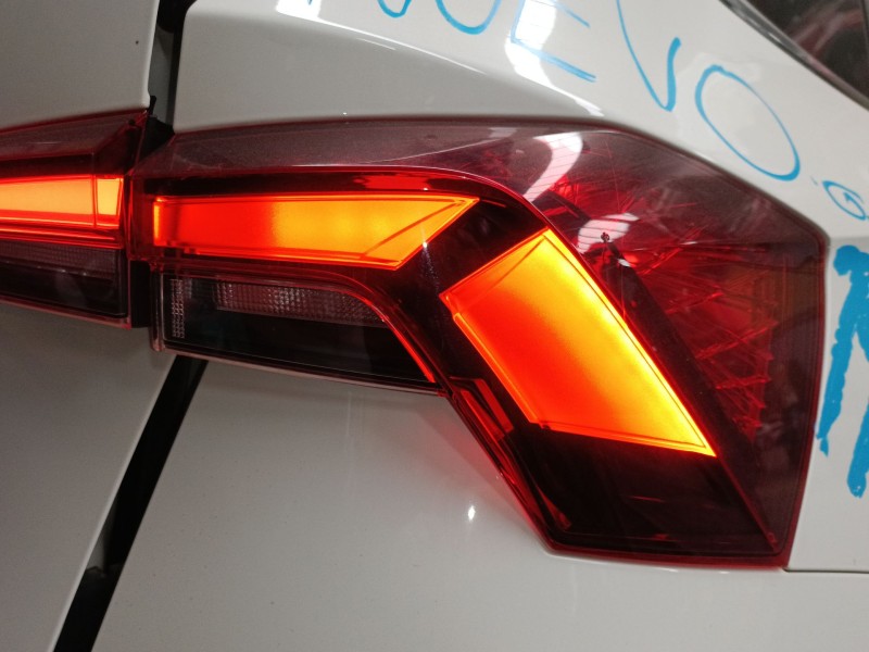 Recambio de piloto trasero derecho para skoda kamiq (nw4) 1.0 tsi referencia OEM IAM   