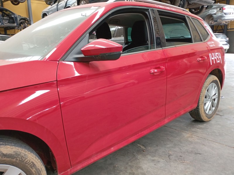 Recambio de puerta delantera izquierda para skoda kamiq (nw4) 1.0 tsi referencia OEM IAM   