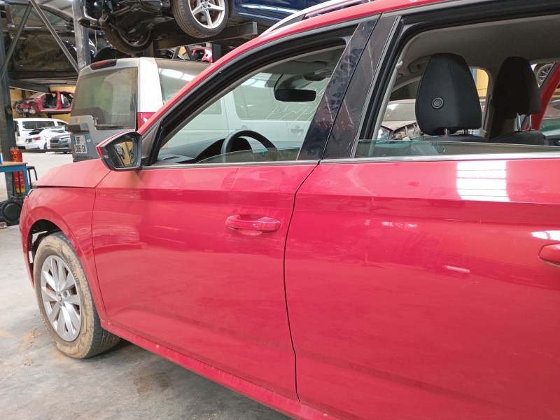 Recambio de puerta delantera izquierda para skoda kamiq (nw4) 1.0 tsi referencia OEM IAM   
