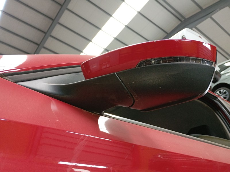 Recambio de retrovisor izquierdo electrico para skoda kamiq (nw4) 1.0 tsi referencia OEM IAM   