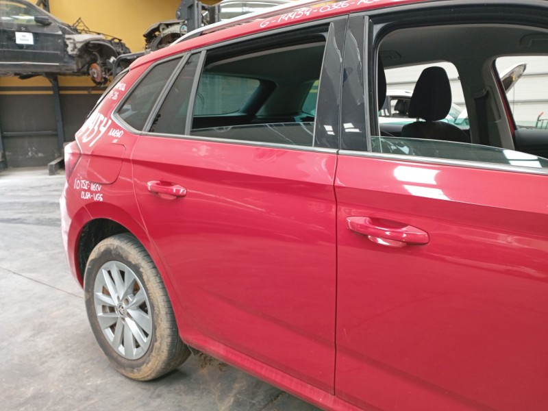 Recambio de puerta trasera derecha para skoda kamiq (nw4) 1.0 tsi referencia OEM IAM   