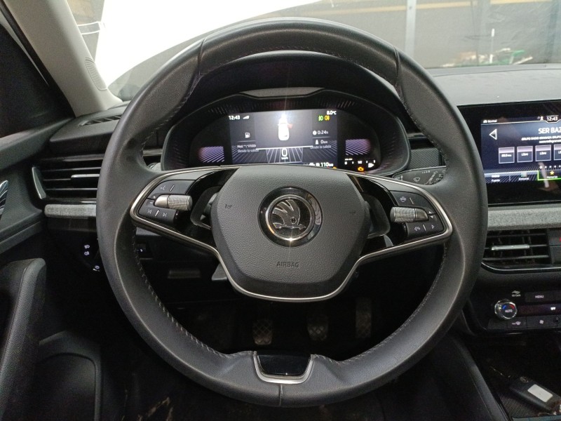 Recambio de volante para skoda kamiq (nw4) 1.0 tsi referencia OEM IAM   