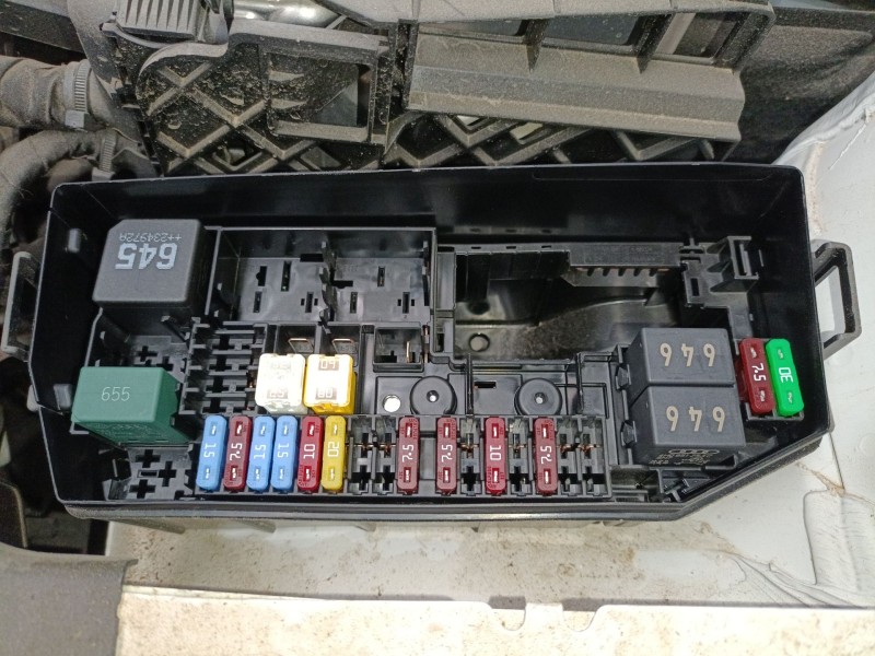 Recambio de caja reles / fusibles para skoda kamiq (nw4) 1.0 tsi referencia OEM IAM   