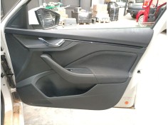 GUARNECIDO PUERTA DELANTERA DERECHA 