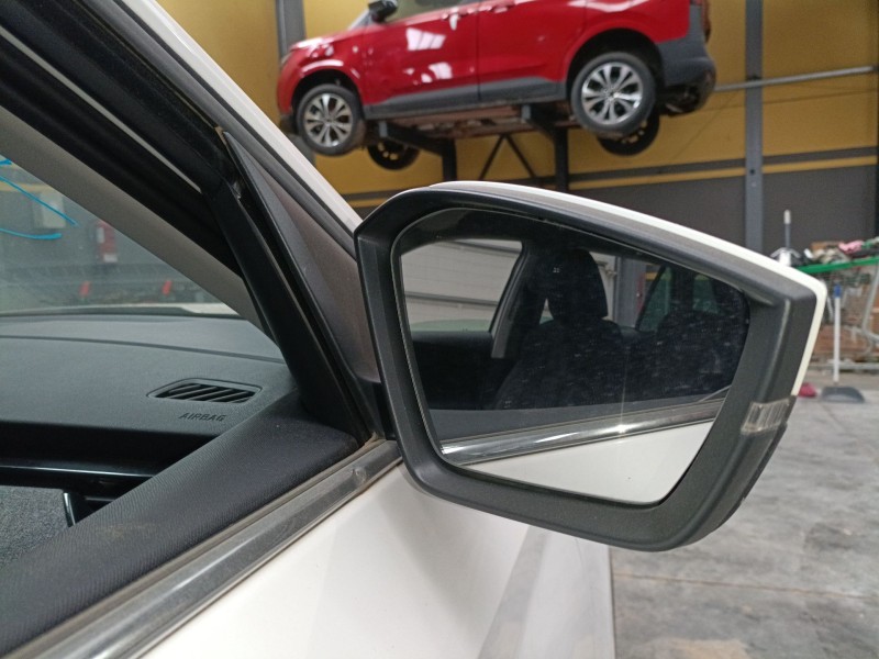 Recambio de retrovisor derecho electrico para skoda kamiq (nw4) 1.0 tsi referencia OEM IAM   